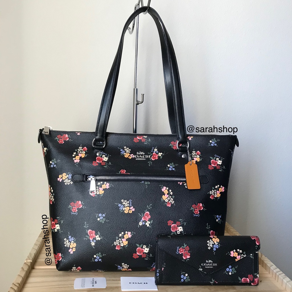 Coach Set